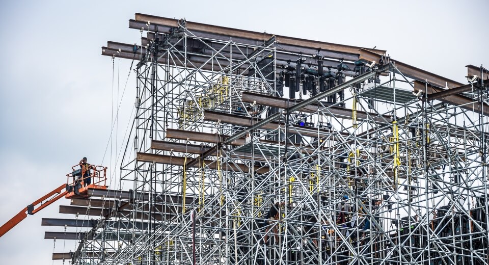 A FULLY INTEGRATED TEAM TO DELIVER RESULTS_2